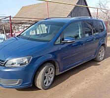 Срочно продам Volkswagen touran, 2011г