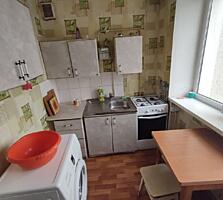 Продам 3-комн. светлую КВАРТИРУ в кирпичном доме, ул. Преображенская