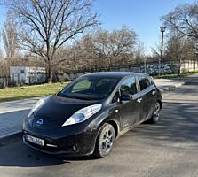 Срочно! Nissan Leaf 2 - 2015г / 5 руб на 100км проезжает!