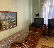 Продается квартира в центре-2 этаж-новая планировка-3 раздел. комнаты!