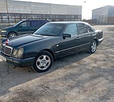 Продам Мерседес W210