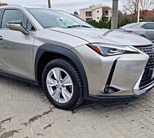 Lexus UX250H 46000km