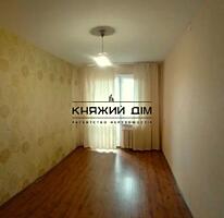 Продаж 3-кімнатної квартири на Березняках, просп. Павла Тичини, 28. ..