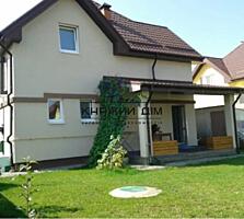 Продаж двоповерхового будинку в с. Мархалівка, вул. Східна, 10 км від
