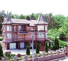 Коттедж расположен на живописном участке 12 соток с выходом в ...