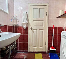 Продам 5-ти комнатную квартиру на земле, ультра центр, Улица Матеевич.