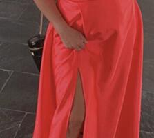 Продам НАРЯДНОЕ ПЛАТЬЕ