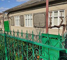 Центр Новых Анен. Дом 140 м2, с 2-мя гаражами и хоз. постройками.