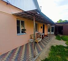Продается ДОМ в ЦЕНТРЕ города р-н 9 школы. (Все остается)