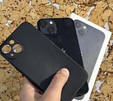 Продам IPhone 13