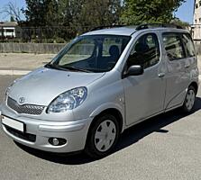 Toyota Yaris Verso. 2005г
