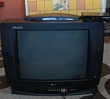 Продам телевизор LG