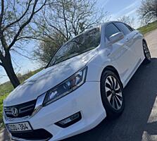 Honda accord 2014 год hybrid 2.0 бензин