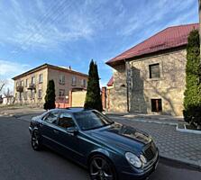 Mercedes W211 E500