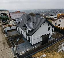 Продается двухуровневый дом в коммуне Тохатин, улица Сф. Винер 2 семьи
