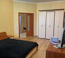 1 к Пишоновская / спуск Ковалевского. Мебель и техника