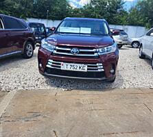 Продам Тойоту Хайлендер гибрид лимитед platinum!!! 7 мест.