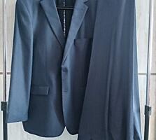 КОМПЛЕКТ: КОСТЮМ+РУБАШКА+РЕМЕНЬ! Состояние идеальное.