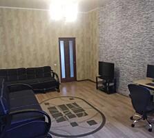 11750   Продам 4-комнатную квартиру в центре с ...