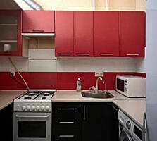 Уютная 3-комнатная в Центре, хороший дом