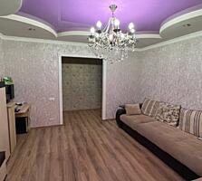 Продается четырехкомнатная квартира!