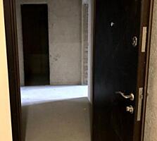 1 к. Трамвайная (ЖК. Парк Совиньон) 37 м. Красный кирпич.