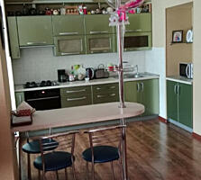 3-КОМ по 1 Мая, Новострой, 2 этаж, 81м², с ремонтом