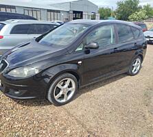 Продам Сеат Алтея XL