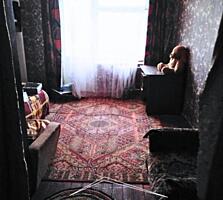 Продаются две смежные комнаты в центре г. Слободзея!