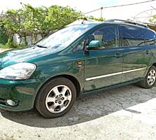 Toyota Avensis Verso