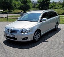 Продам Toyota Avensis 2006 г
