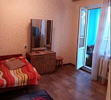 Продам 1-к на Ак. Королева/ рынок Южный