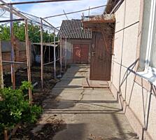 Продам большой, каменный дом в Терновке.