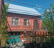 Продам участок с двумя домами