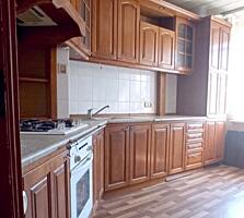 Продам 4-к квартиру (94м2) на ж/м Тополь-3