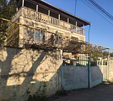 Продаю, сад и. дом в п. Гидигич по дог. цене