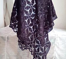 Продаются хорошие вещи почти новые.