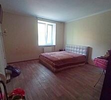 Продается 2-х ком. квартира.