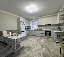 Часть дома, 114 м2, 7 соток, Парк Победы - 87500 евро!