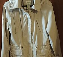 Продам куртку - ветровку