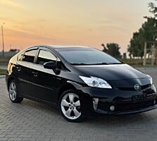 Toyota Prius 30