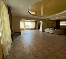 10054 В продаже капитальный дом у самого моря на ...