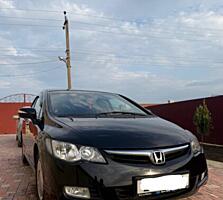 Продам автомобиль HONDA CIVIC 2007г.