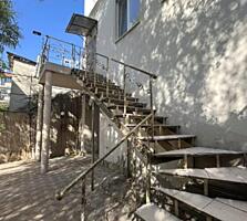 Продается дом (четыре таунхауса) - готовый прибыльный арендный бизнес.