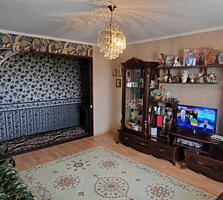 Предаётся 3 ком. кв. на Западном 143 серия, жилое состояние.