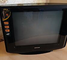 TV SAMSUNG+DVD+80 дисков с фильмами