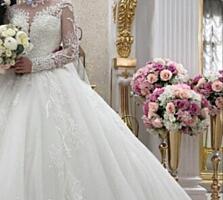 Платье свадебное