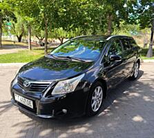 Продам Toyota Avensis