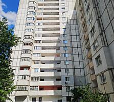 БАМ. Большая, современная с отличным ремонтом.