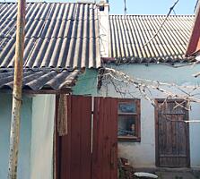 Дом глинобит, камен. фундамент. Кировский(&quot;Арлекино&quot;). Участок 5,5 сот